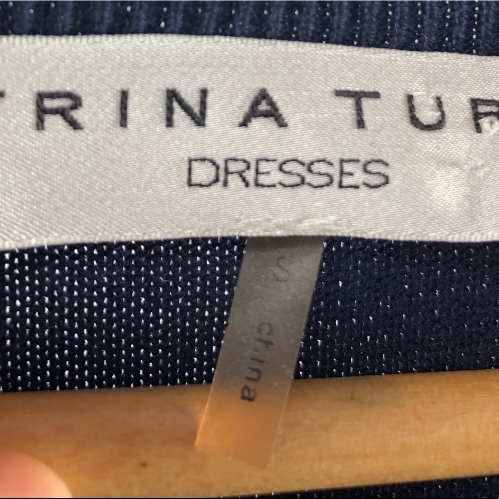 Trina Turk Lucia Long Sleeve Fit and Flare Sweater Dress in Navy Size Small - Picture 5 of 9